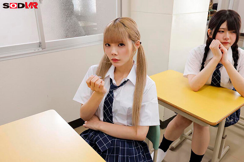 【ブランドストア30％OFF！】 【準新作】 【VR】【8K】舞台『裸の女王様』主演:美澄玲衣 ウチのクラスの出し物は、生意気一軍女子の理解らせストリップ劇 004